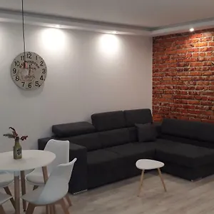 https://apartament-bartess.kolobrzeghotels.com